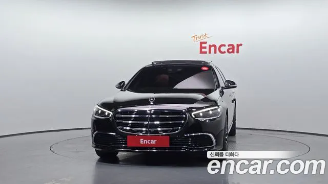 Mercedes-Benz S-Класс 2024 thumb 3