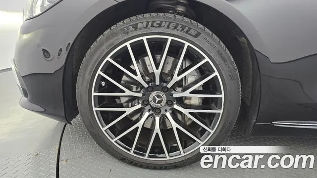 Mercedes-Benz S-Класс 2024 thumb 5