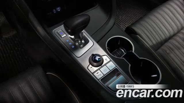 Genesis G70 2019 thumb 9