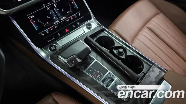 Audi A6 2021 thumb 9