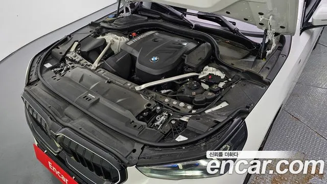BMW 5 серии 2025 thumb 6