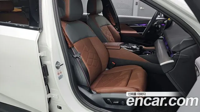 BMW 5 серии 2025 thumb 12