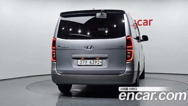 Hyundai Starex 2019 thumb 4