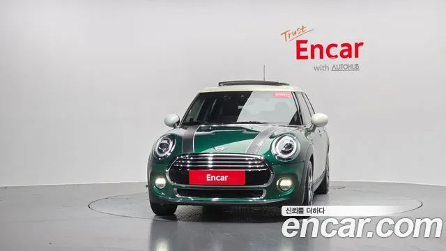 Mini Hatch 2019 thumb 2