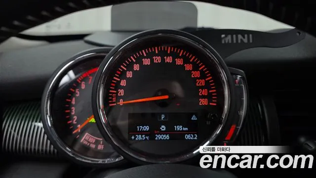 Mini Hatch 2019 thumb 7