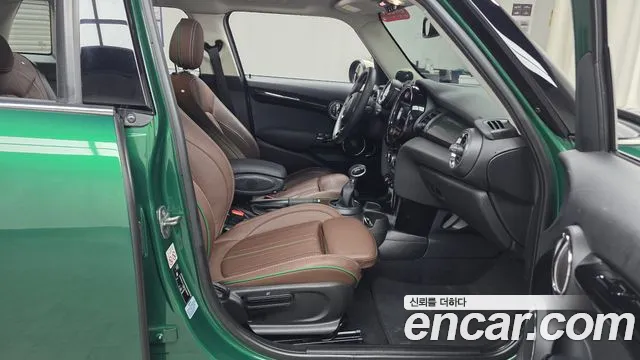 Mini Hatch 2019 thumb 10