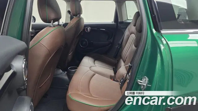 Mini Hatch 2019 thumb 11