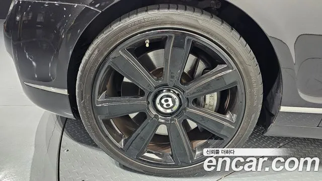 Bentley Flying Spur 2007 thumb 5