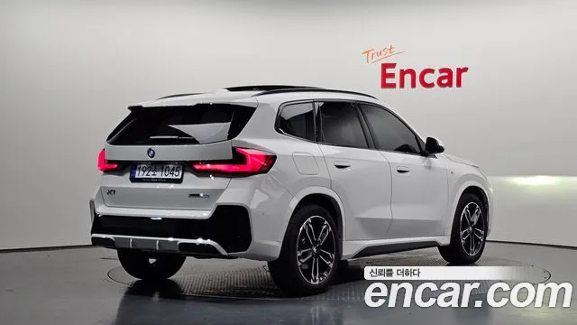 BMW X1 2025 thumb 2