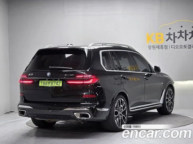 BMW X7 2025 thumb 2