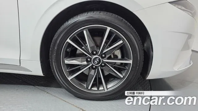 Hyundai Grandeur 2020 thumb 5