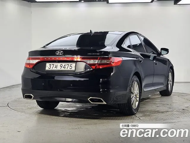 Hyundai Grandeur 2015 thumb 4