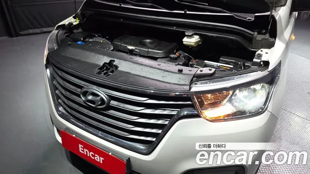 Hyundai Starex 2020 thumb 5