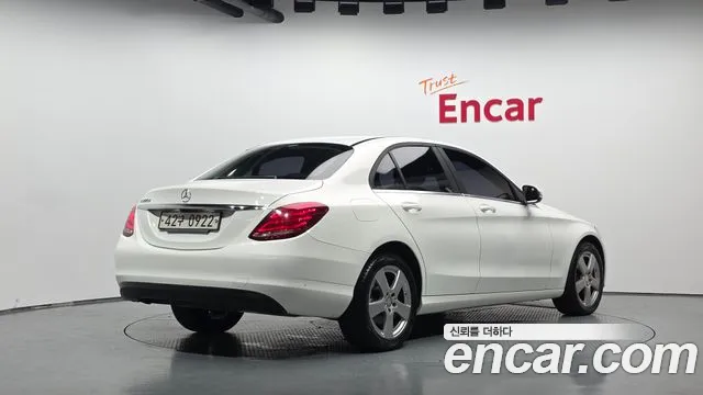 Mercedes-Benz C-Класс 2016 thumb 2