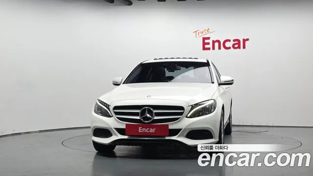 Mercedes-Benz C-Класс 2016 thumb 3