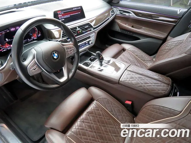 BMW 7 серии 2019 thumb 7