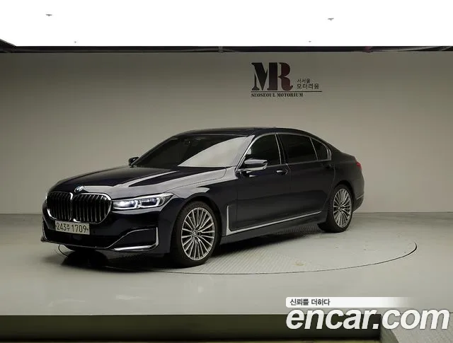 BMW 7 серии 2019 thumb 12