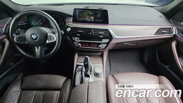 BMW 5 серии 2019 thumb 7