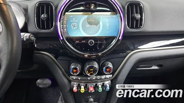 Mini Countryman 2023 thumb 12