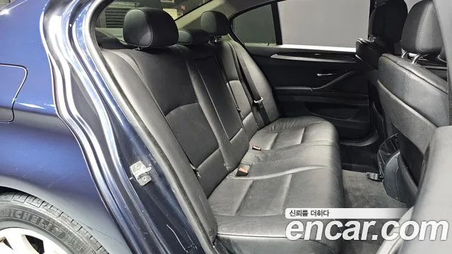 BMW 5 серии 2013 thumb 12