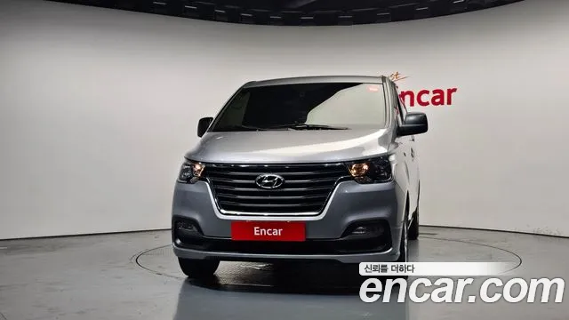 Hyundai Starex 2021 thumb 3