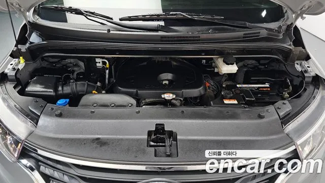 Hyundai Starex 2021 thumb 6