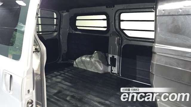 Hyundai Starex 2021 thumb 11