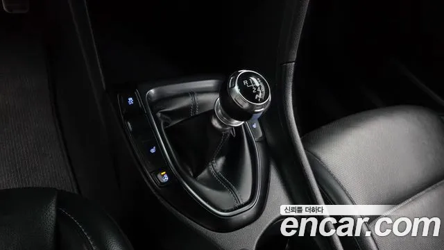 Hyundai Veloster 2019 thumb 9