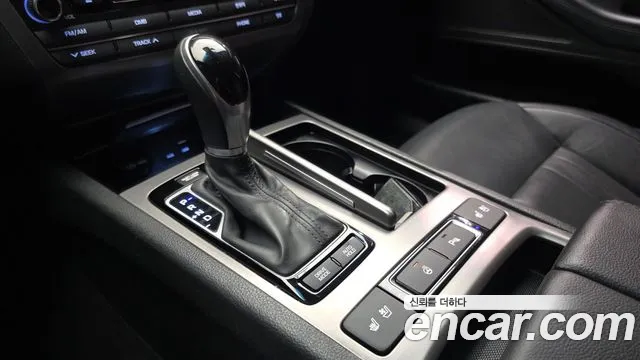 Hyundai Genesis 2015 thumb 9