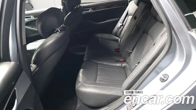 Hyundai Genesis 2015 thumb 11