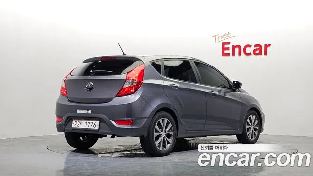 Hyundai Accent 2014 thumb 2