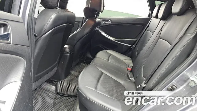 Hyundai Accent 2014 thumb 11