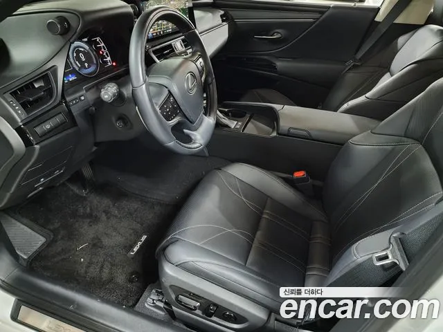 Lexus ES 2024 thumb 9