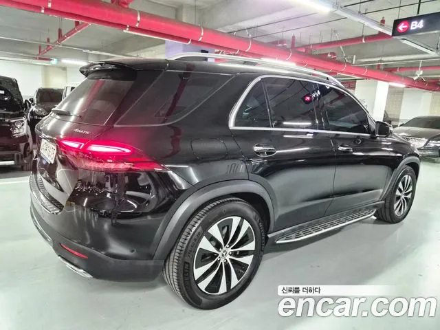 Mercedes-Benz GLE 2025 thumb 4