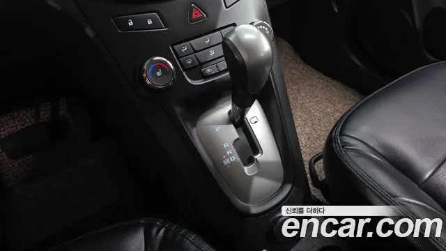 Chevrolet Orlando 2016 thumb 9