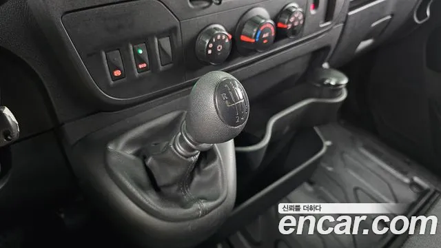 Renault Master 2019 thumb 9