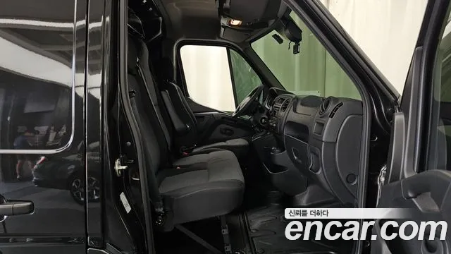 Renault Master 2019 thumb 11