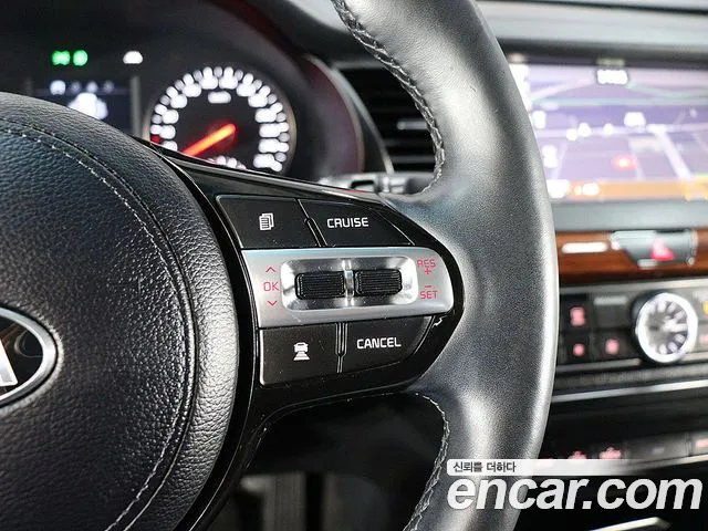 Kia K7 2016 thumb 7