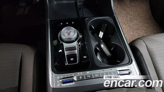 Kia Carnival 2025 thumb 9