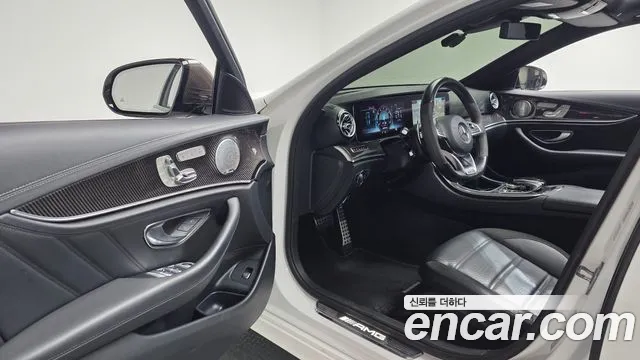 Mercedes-Benz E-Класс 2018 thumb 9