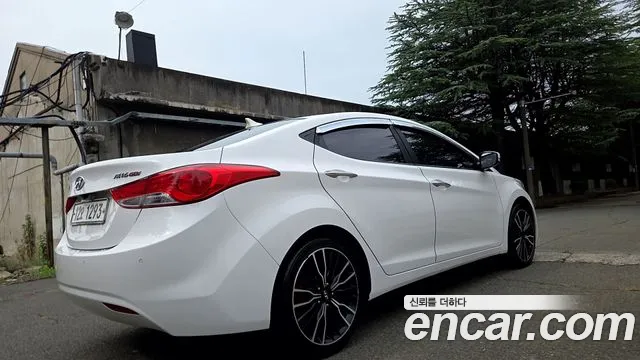 Hyundai Avante 2012 thumb 5