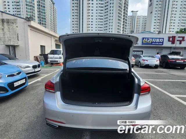 Hyundai Genesis 2014 thumb 9