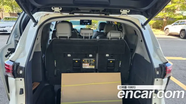 Toyota Sienna 2021 thumb 8