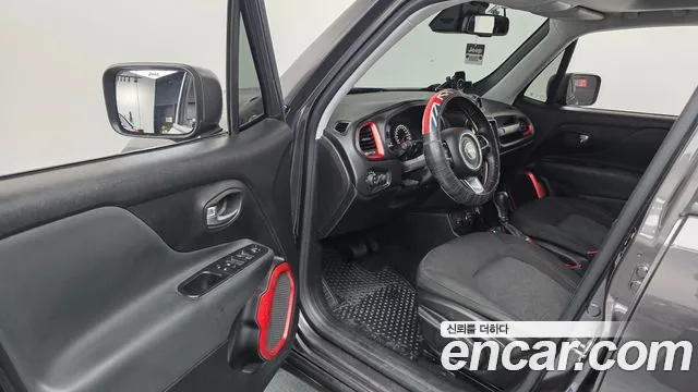 Jeep Renegade 2018 thumb 10