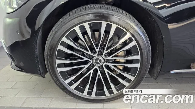 Mercedes-Benz S-Класс 2022 thumb 4