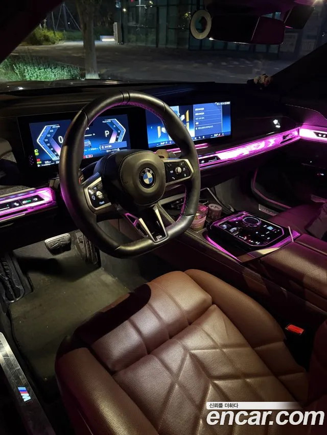 BMW 7 серии 2023 thumb 3