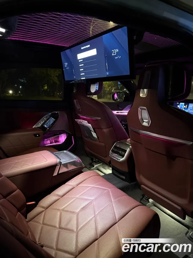BMW 7 серии 2023 thumb 9