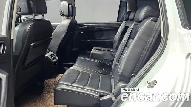 Volkswagen Tiguan 2020 thumb 12