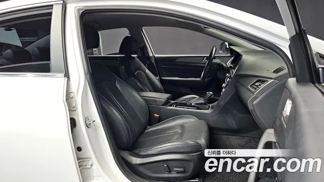 Hyundai Sonata 2017 thumb 12