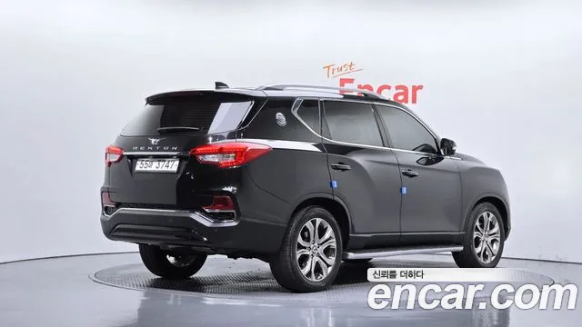 KG_Mobility_Ssangyong Rexton 2019 thumb 2